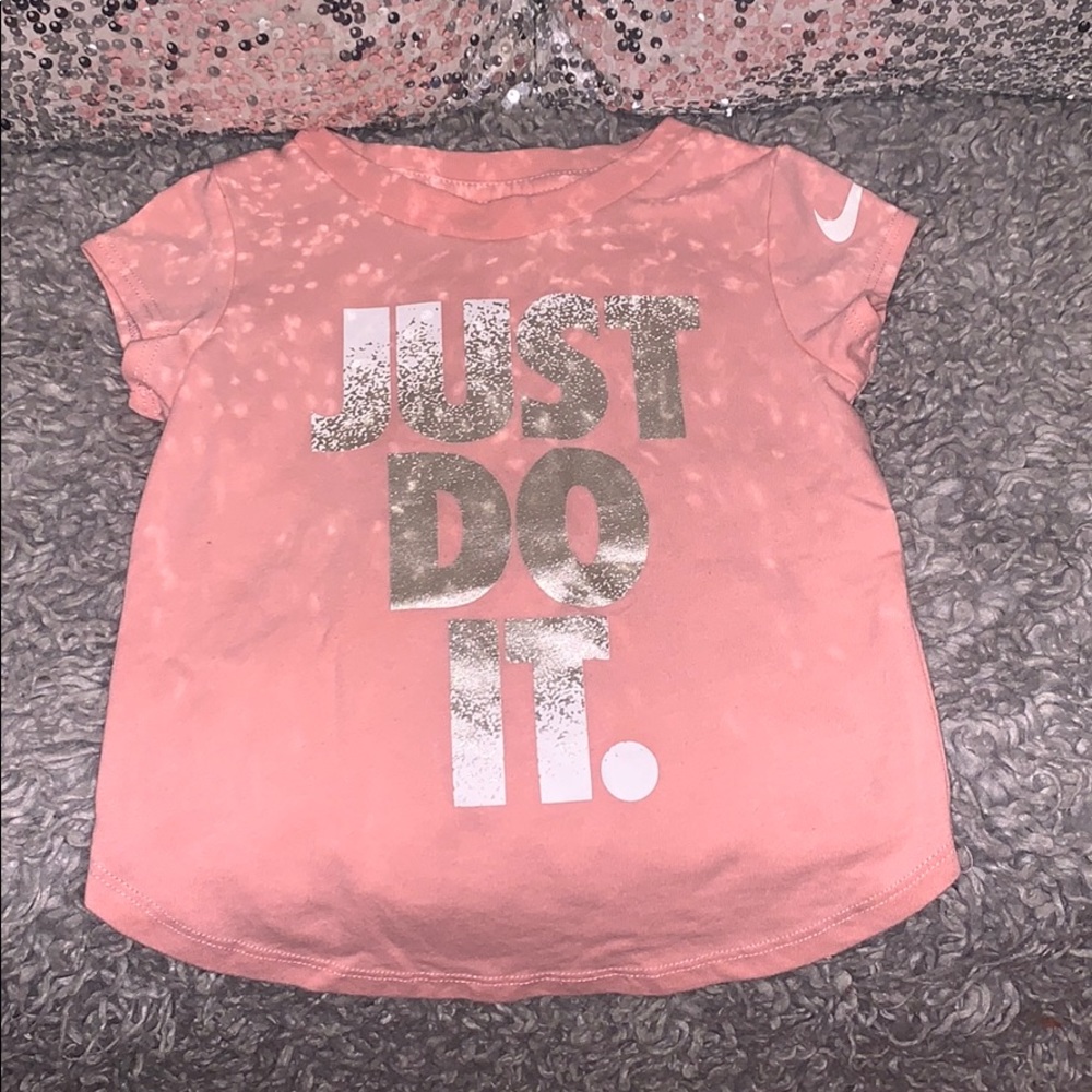 Toddler Girl Nike Shortsleeved Shirt